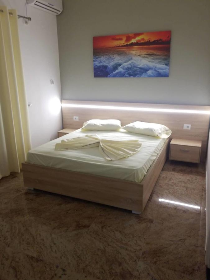 Elvin Deluxe Apartman Velipoja Kültér fotó